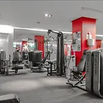 Clayton Hotel 4*