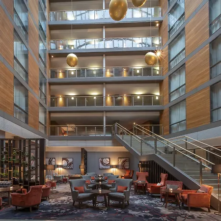 Hotel Clayton 4*